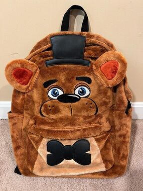 Bioworld Five Nights At Freddy's Freddy Figural Fuzzy Freddy Backpack Bookbag